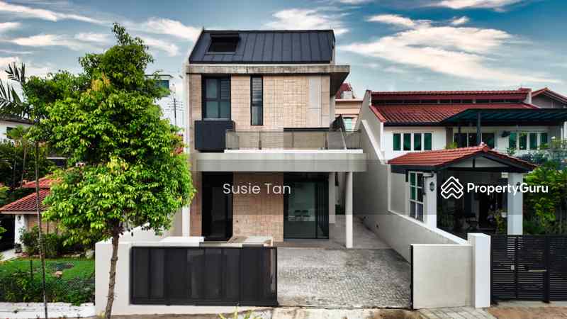 Prop-GPT: Semi-Detached: D19  Bloxhome Drive