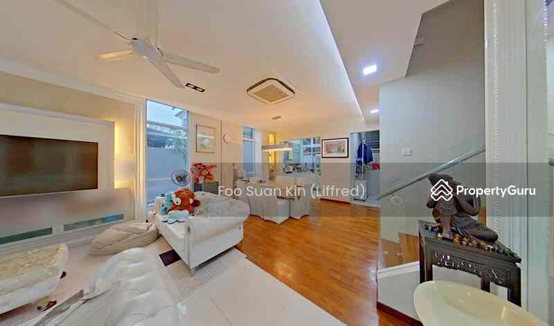 Prop-GPT: Semi-Detached: D19  Serangoon Garden