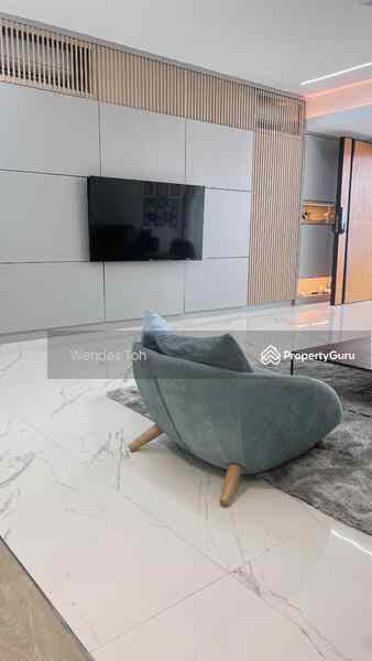 Prop-GPT: Terrace: D15  Onan Road
