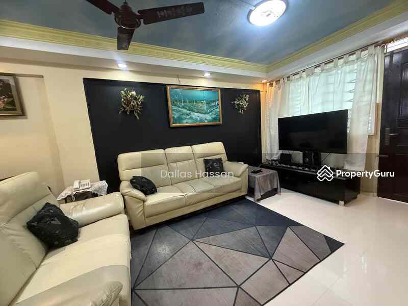 Prop-GPT: HDB Flat: D12  24 Bendemeer Road