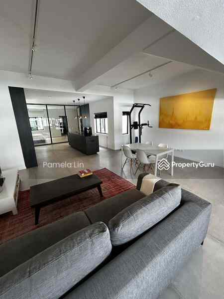 Prop-GPT: Apartment: D03 Tiong Bahru 82 Tiong Poh Road