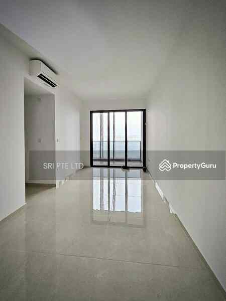 Prop-GPT: Condominium: D23 Hillview Midwood
