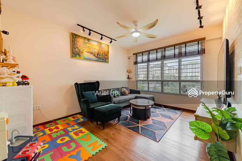 Prop-GPT: HDB Flat: D16  186B Fengshan GreenVille