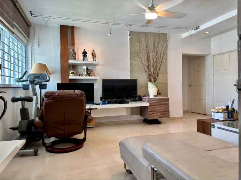 204 Ang Mo Kio Avenue 3: D20 Ang Mo Kio HDB Apartment | Prop-GPT the AI-Powered Property Guru