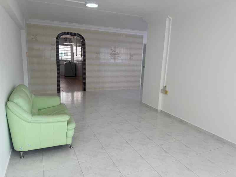 437 Tampines Street 43: D18  HDB Apartment | Prop-GPT the AI-Powered Property Guru