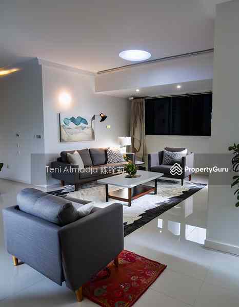 Prop-GPT: HDB Flat: D22 Boon Lay 682A Jurong West Central 1