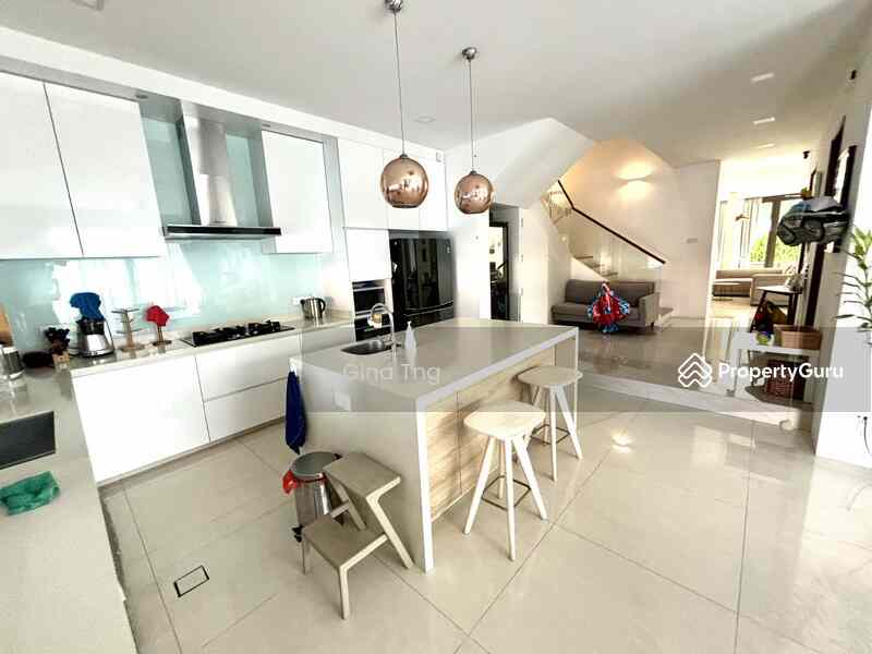 Prop-GPT: Semi-Detached: D14  Stunning Semi D Kembangan Estate