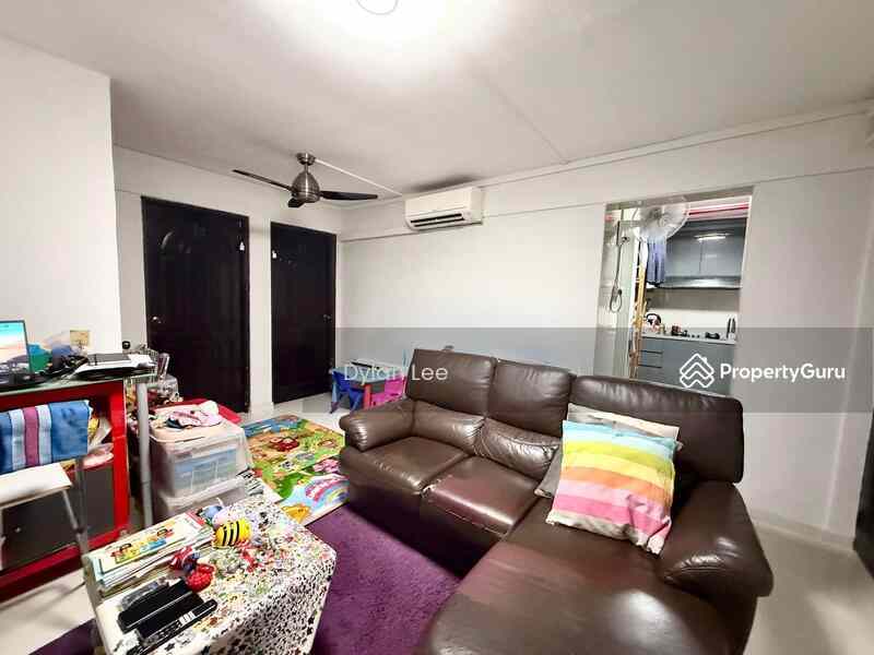 Prop-GPT: HDB Flat: D08  684 Race Course Road