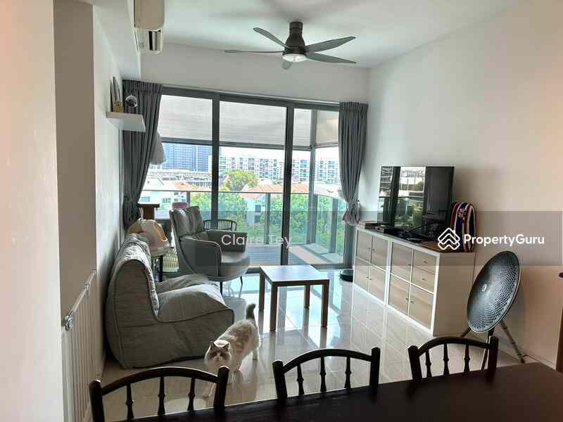 Prop-GPT: Condominium: D19  Stars of Kovan