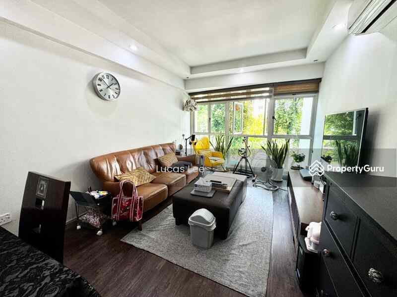 Prop-GPT: HDB Flat: D19 Punggol 196C Punggol Field