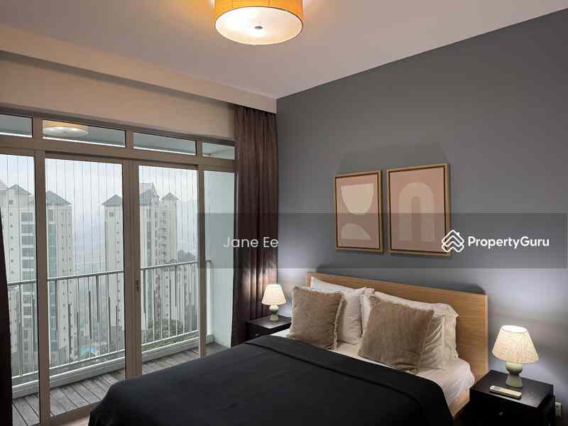 Prop-GPT: Condominium: D03  The Metropolitan Condominium