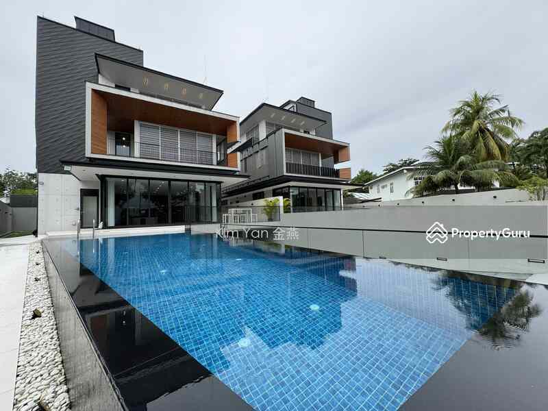 Prop-GPT: Bungalow: D28  Brand New Bungalow, 5 levels with lift, park 10 cars at basement, beautiful pool and landscape