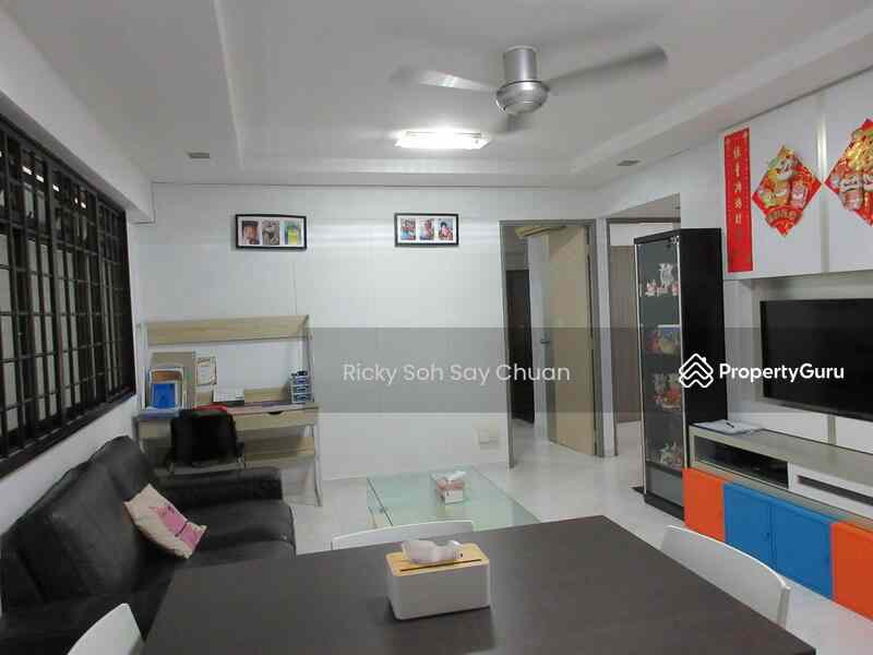 Prop-GPT: HDB Flat: D27  475 Sembawang Drive
