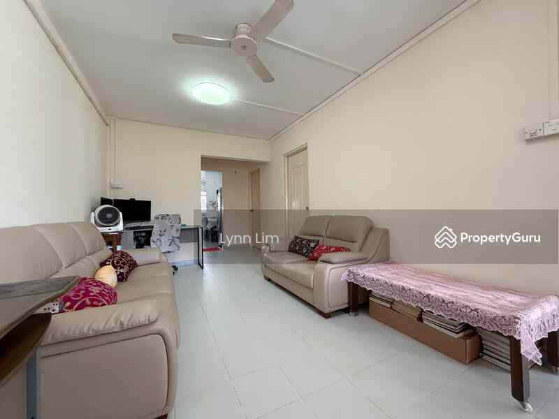 Prop-GPT: HDB Flat: D25  317 Woodlands Street 31