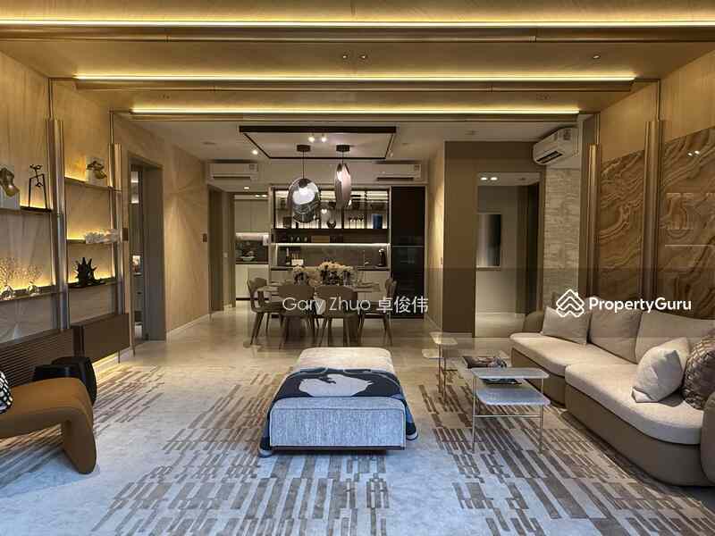Prop-GPT: Condominium: D21  Nava Grove