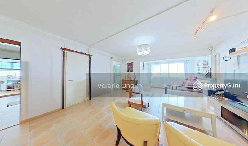 Prop-GPT: HDB Flat: D25  542 Woodlands Drive 16