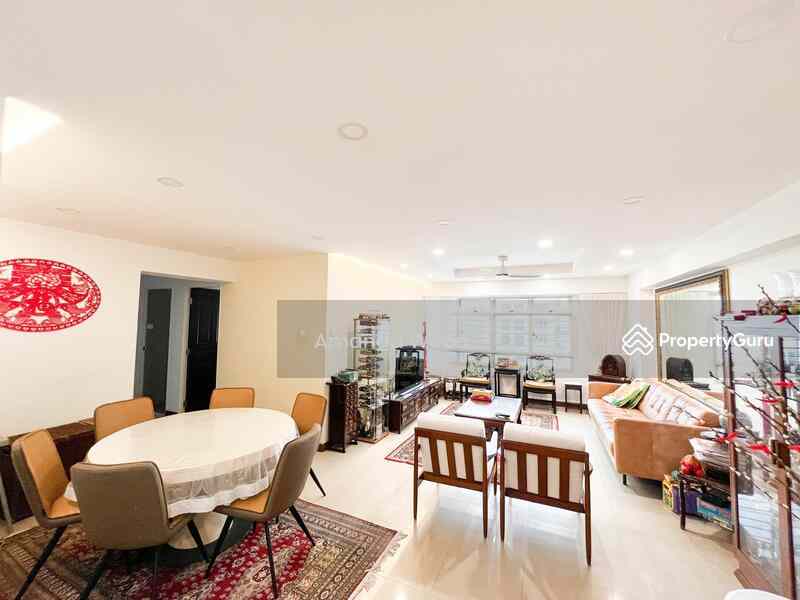 Prop-GPT: HDB Flat: D28 Seletar 407A Fernvale Road