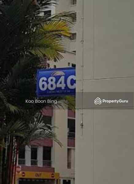Prop-GPT: HDB Flat: D22 Boon Lay 684C Jurong West Street 64