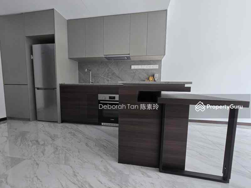 Prop-GPT: Condominium: D18 Pasir Ris Pasir Ris 8