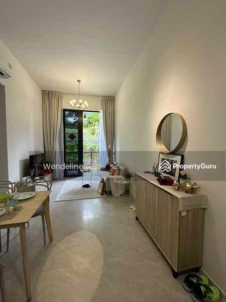 Prop-GPT: Condominium: D21  KI Residences At Brookvale