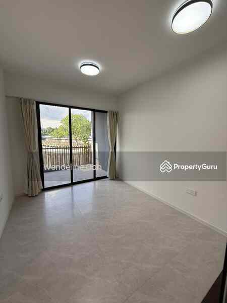 Prop-GPT: Condominium: D21  KI Residences At Brookvale