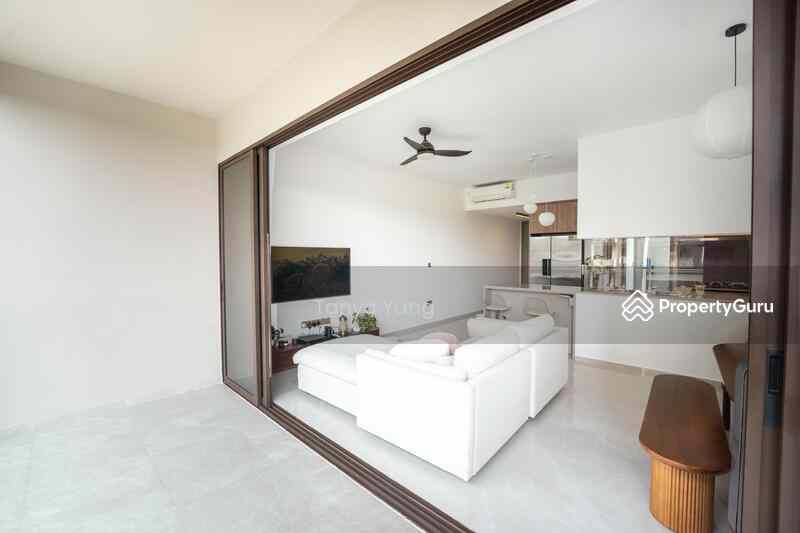 Prop-GPT: Condominium: D23  Dairy Farm Residences