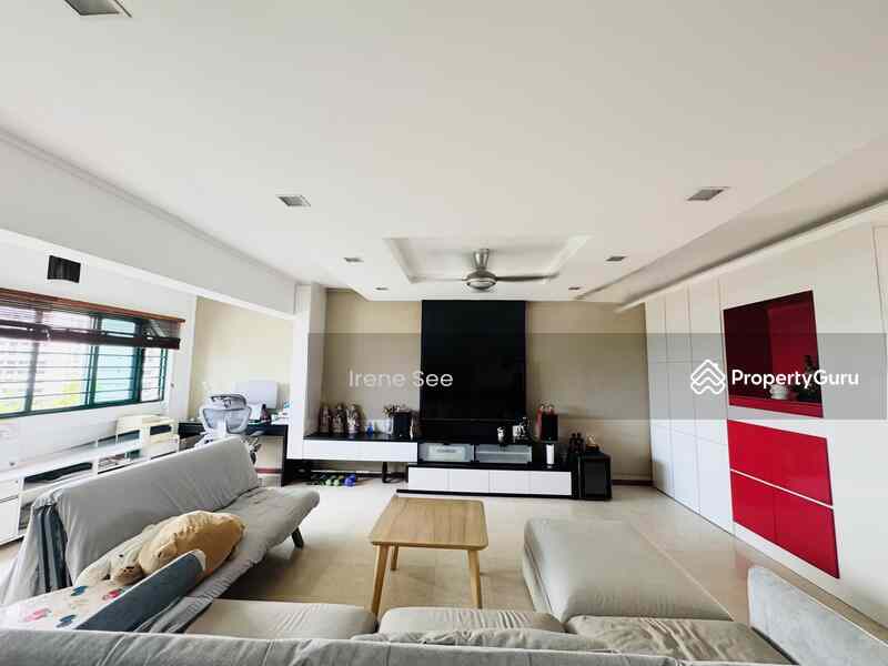 Prop-GPT: HDB Flat: D23 Bukit Batok 201 Bukit Batok Street 21