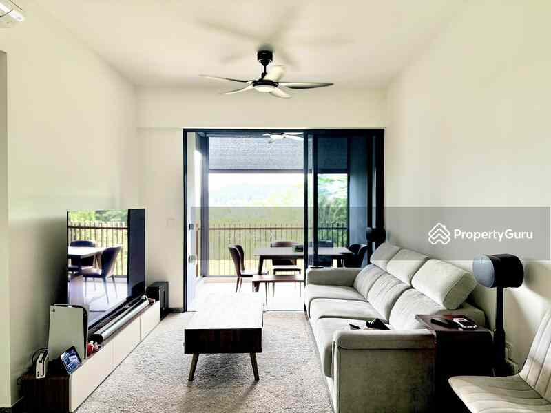 Prop-GPT: Condominium: D21  KI Residences At Brookvale