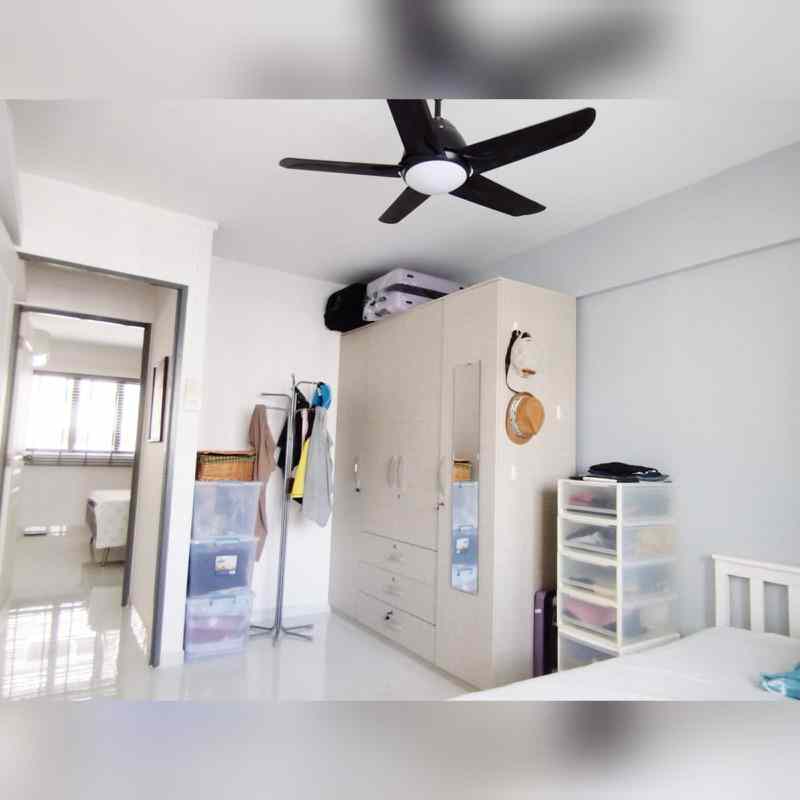 812 Tampines Avenue 4: D18  HDB Apartment | Prop-GPT the AI-Powered Property Guru