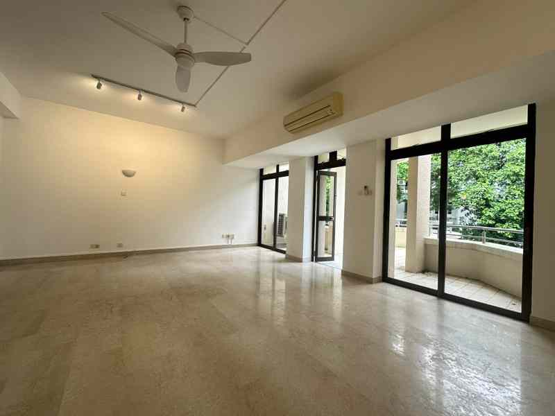 The Balmoral: D10 Balmoral Condominium | Prop-GPT the AI-Powered Property Guru