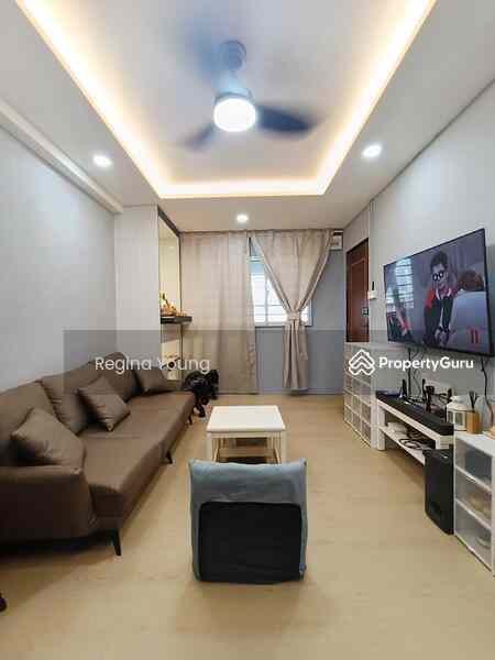 417 Bukit Batok West Avenue 4: D23 Bukit Batok HDB Flat | Prop-GPT the AI-Powered Property Guru