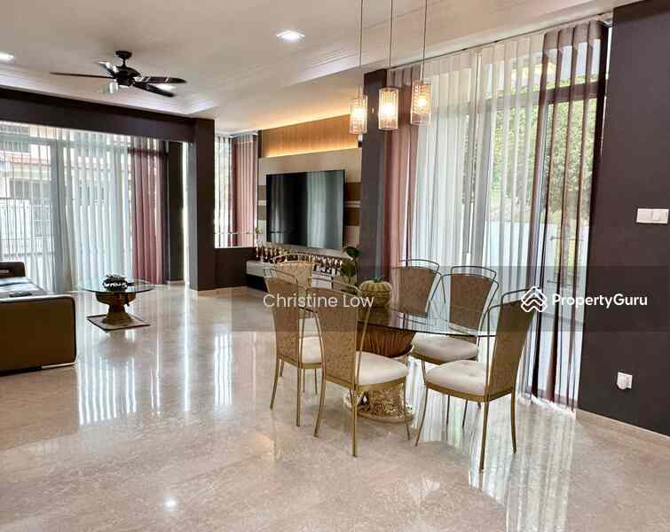 Mayflower Gardens: D20 Ang Mo Kio Corner Terrace | Prop-GPT the AI-Powered Property Guru