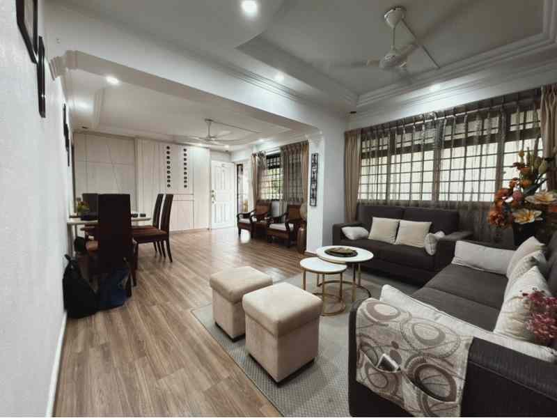 110 Rivervale Walk: D19 Sengkang HDB Apartment | Prop-GPT the AI-Powered Property Guru