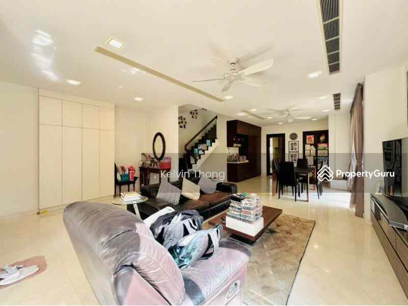 Prop-GPT: Semi-Detached: D10 Holland Grove Residence