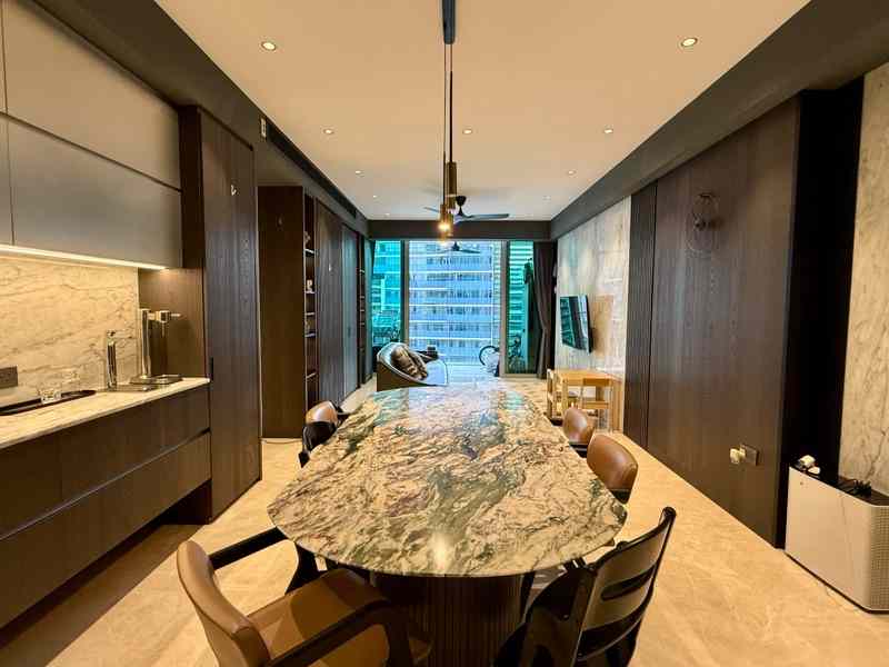 The Vermont On Cairnhill: D09 Cairnhill Condominium | Prop-GPT the AI-Powered Property Guru