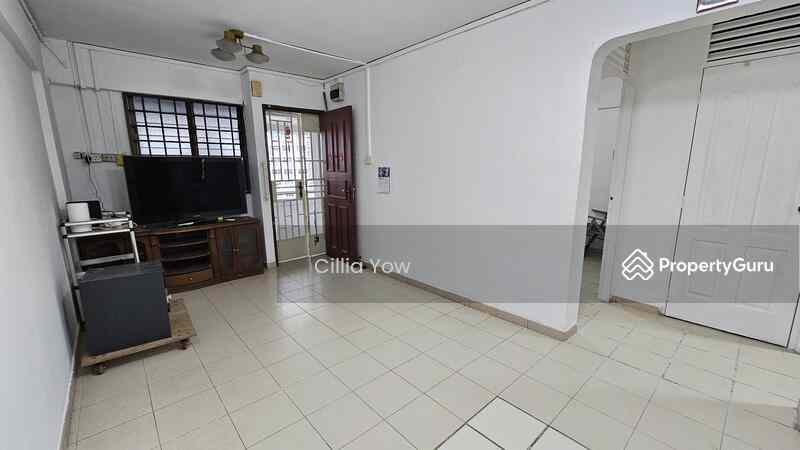 217 Bukit Batok Street 21: D23 Bukit Batok HDB Flat | Prop-GPT the AI-Powered Property Guru