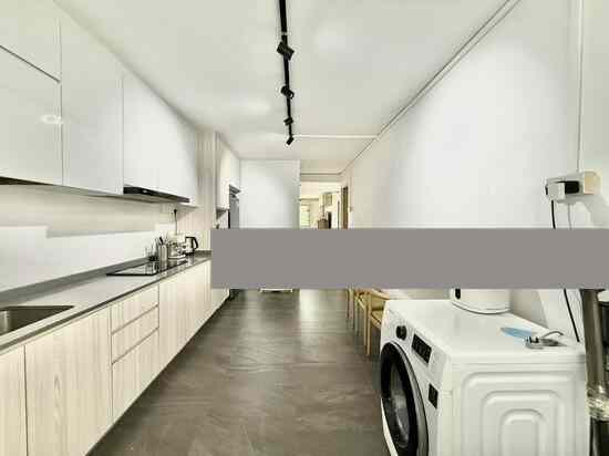 215 Serangoon Avenue 4: D19 Serangoon HDB Apartment | Prop-GPT the AI-Powered Property Guru