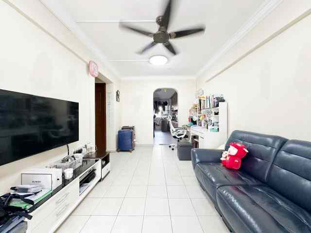 412 Bedok North Avenue 2: D16 Bedok HDB Apartment | Prop-GPT the AI-Powered Property Guru
