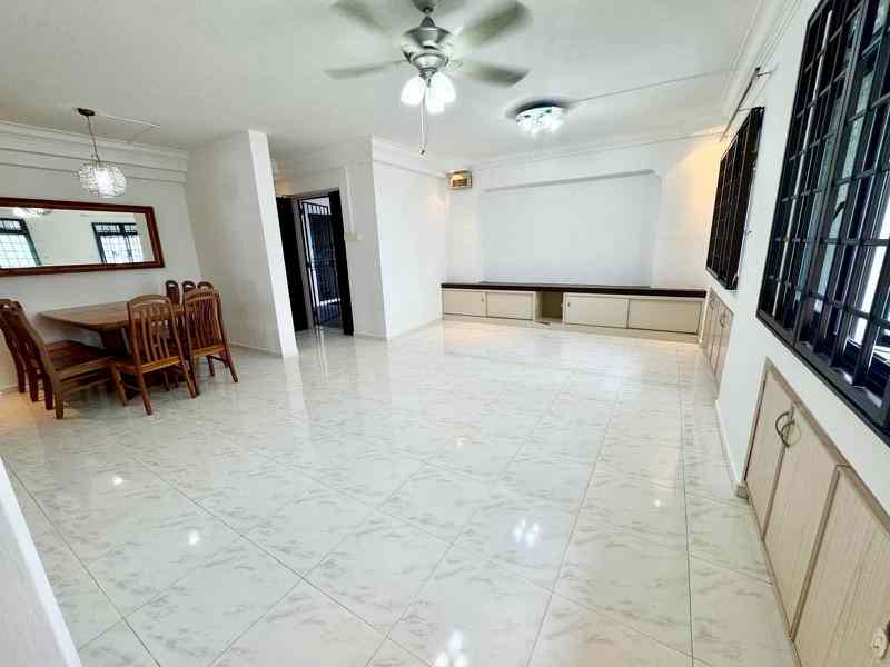 288A Jurong East Street 21: D22 Jurong HDB Apartment | Prop-GPT the AI-Powered Property Guru