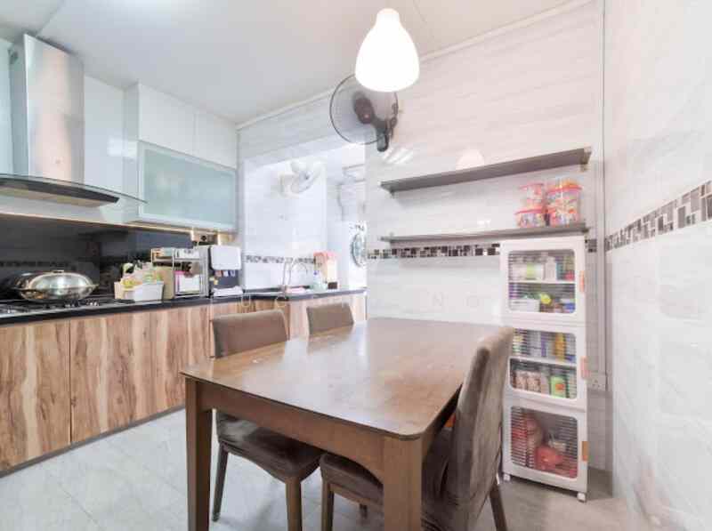 40 Sims Drive: D14 Geylang HDB Flat | Prop-GPT the AI-Powered Property Guru