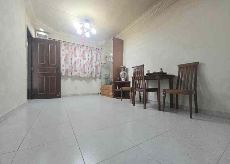 341 Bukit Batok Street 34: D23 Bukit Batok HDB Flat | Prop-GPT the AI-Powered Property Guru