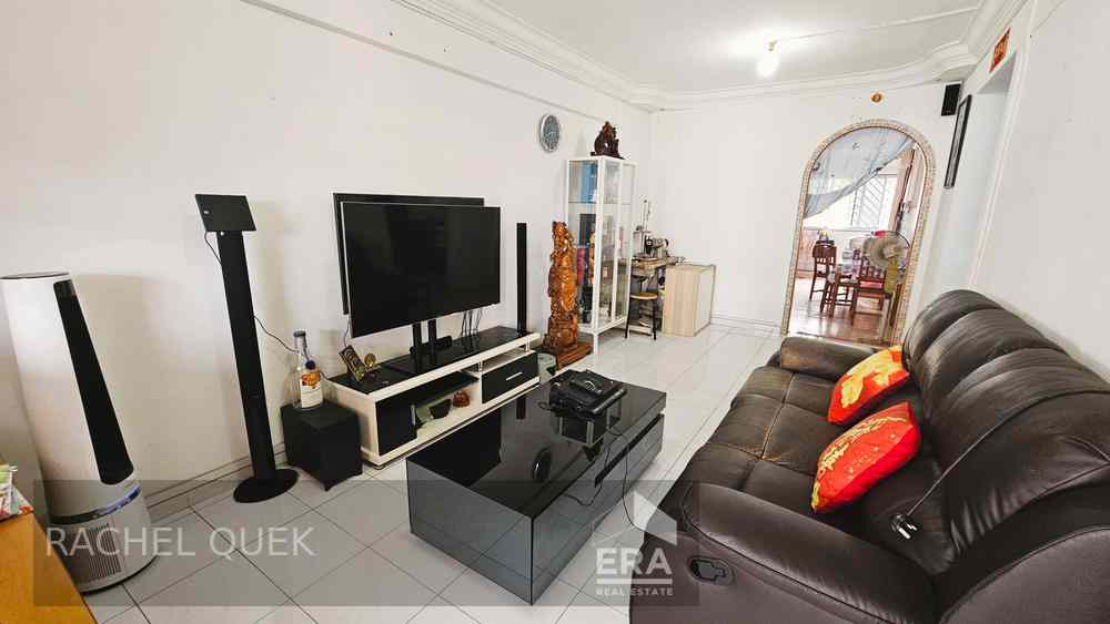 Bedok South Avenue 3, Bedok, Singapore, D16, 460069: Sgd 438,000: D16 Bedok HDB - 2 room | Prop-GPT the AI-Powered Property Guru