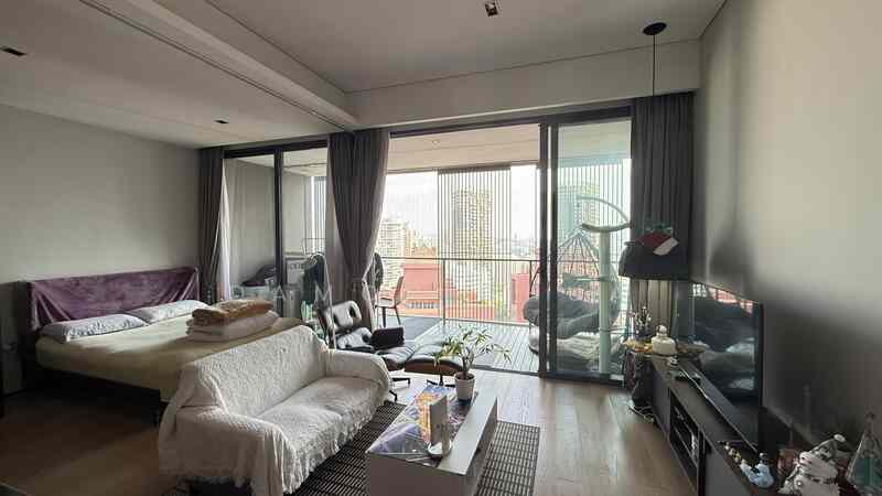 OUE Twin Peaks: D09  Condominium | Prop-GPT the AI-Powered Property Guru