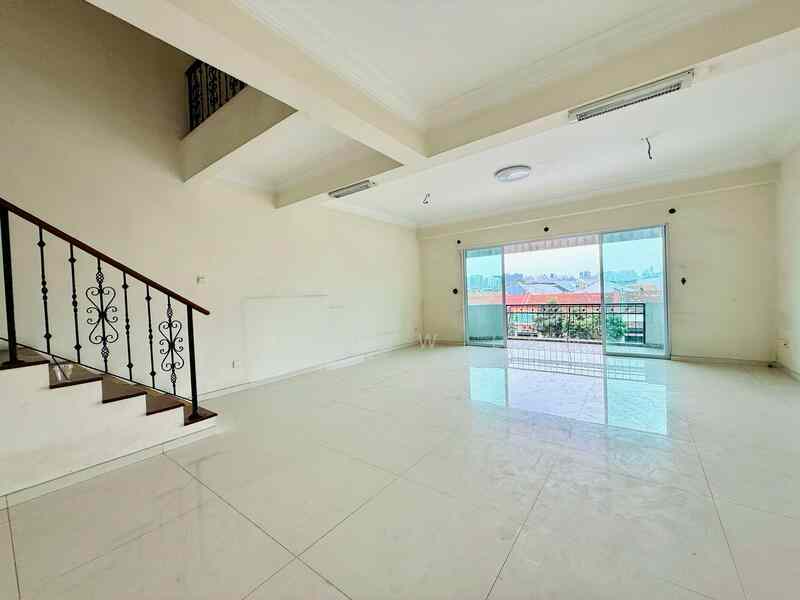 251b Tanjong Katong Road: D15 Katong Walk-up Apartment | Prop-GPT the AI-Powered Property Guru