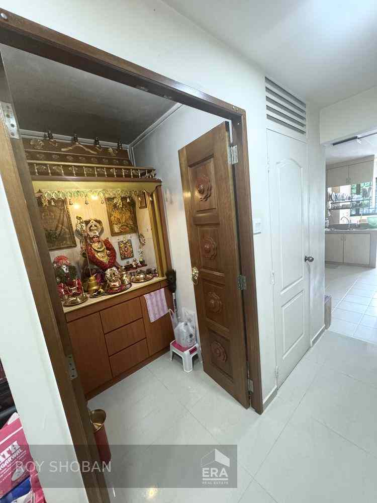 126 Yishun Street 11: D27 Yishun HDB - 2 room | Prop-GPT the AI-Powered Property Guru