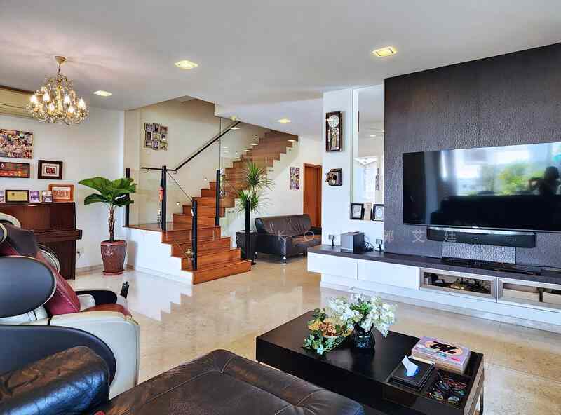 Prop-GPT: Semi-Detached: D18  Jalan Kelempong