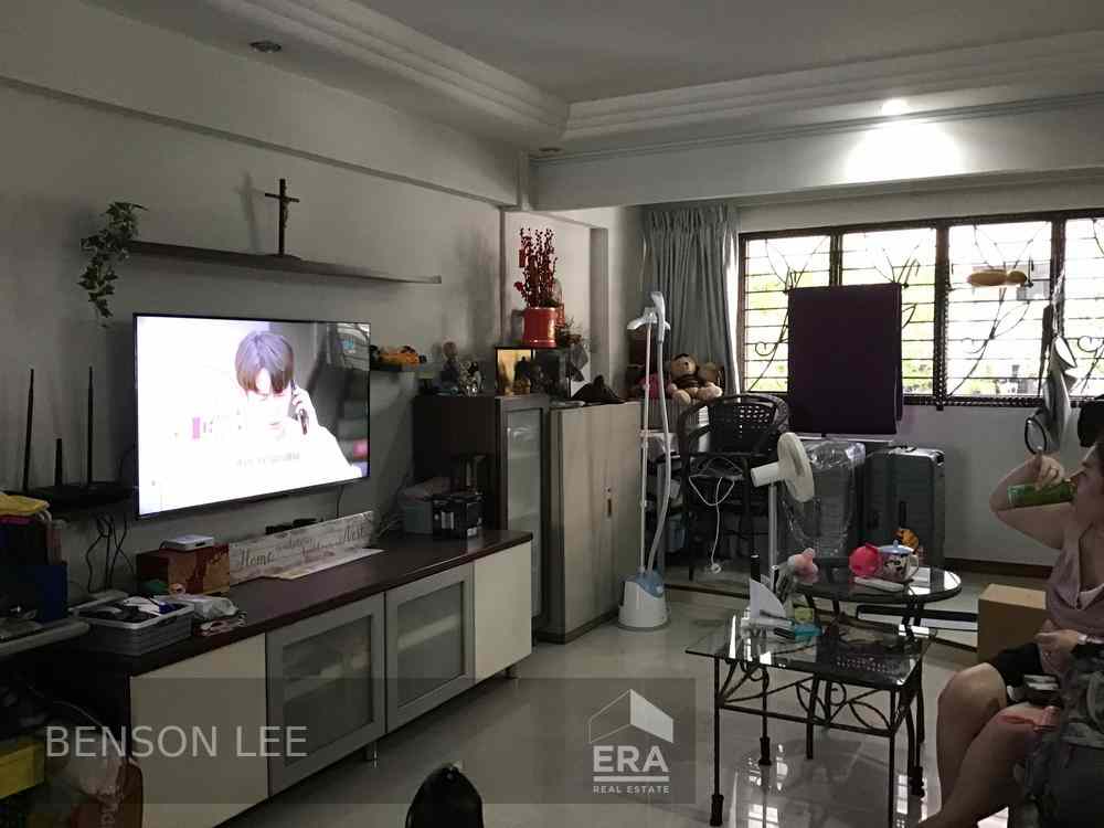 Senja Road, Bukit Panjang, Singapore, D23, 670607: Sgd 853,000: D23 Bukit Panjang HDB - 3 room | Prop-GPT the AI-Powered Property Guru
