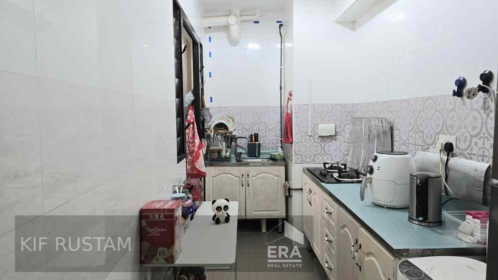 Tampines North Drive 1, Tampines, Singapore, D18, 523609: Sgd 599,000: D18 Tampines HDB - 2 room | Prop-GPT the AI-Powered Property Guru