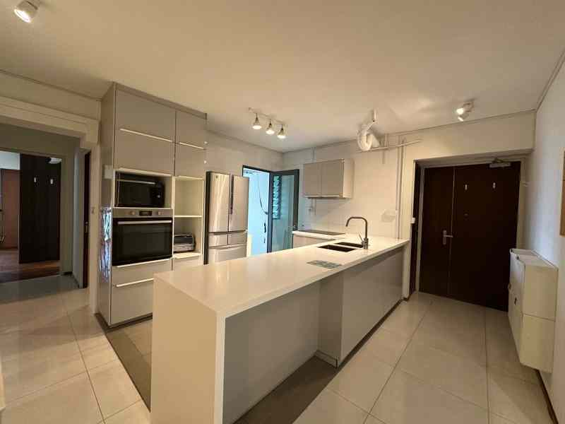 Pinnacle @ Duxton: D02  HDB Apartment | Prop-GPT the AI-Powered Property Guru