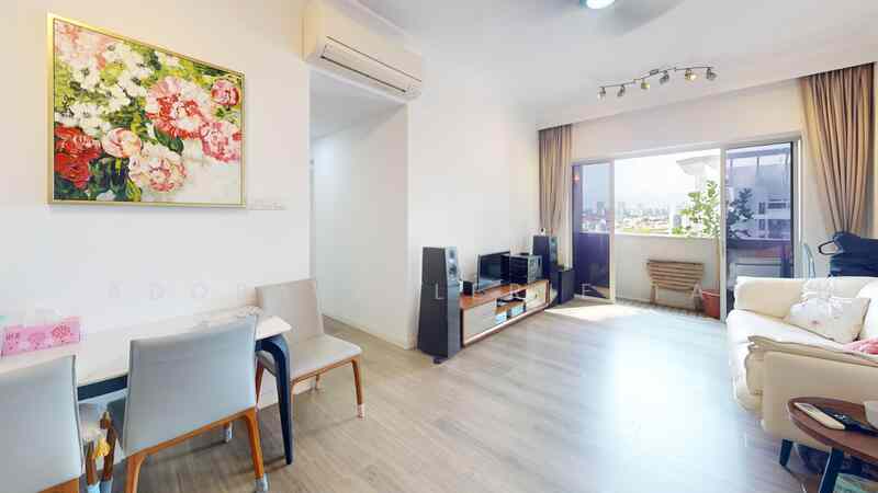 Prop-GPT: Condominium: D16 Bayshore The Bayshore